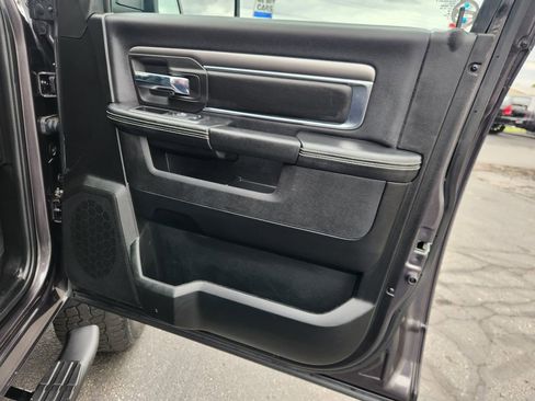 Used 2022 RAM 1500 Classic Warlock AWD/4WD image 11