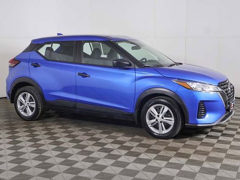 Used 2024 Nissan Kicks S FWD image 12