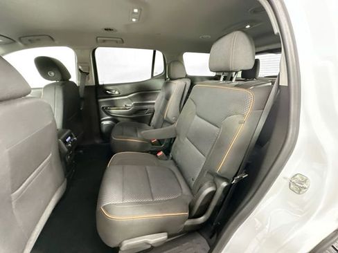 Used 2022 GMC Acadia AT4 image 26