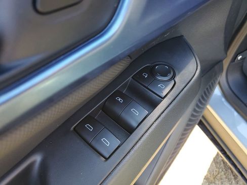 Used 2026 Chevrolet Equinox EV LT image 20