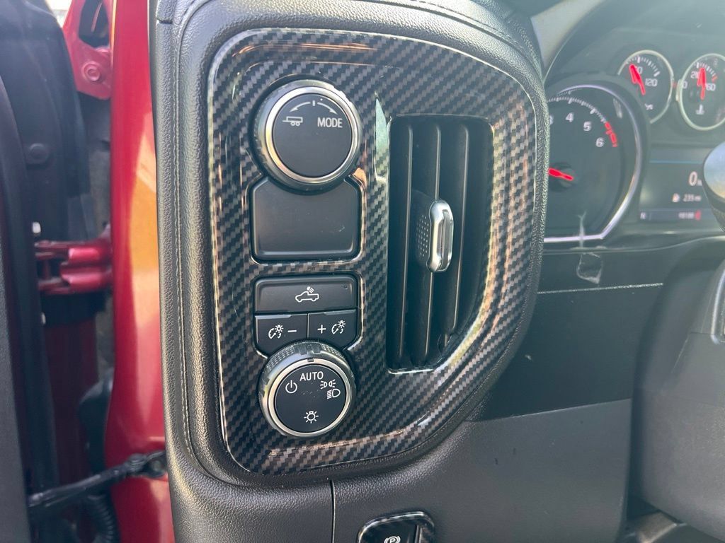 Used 2020 Chevrolet Silverado 1500 LT w/ All-Star Edition RWD image 35