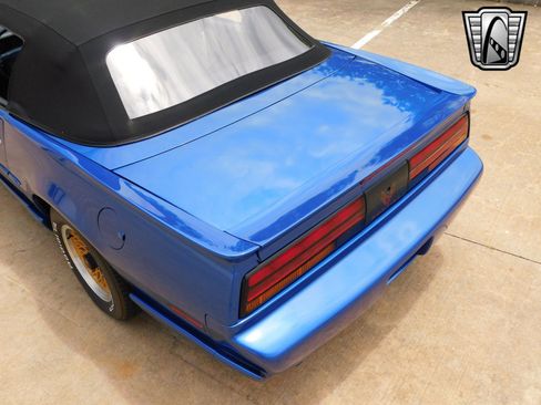 Used 1991 Pontiac Firebird Convertible image 10