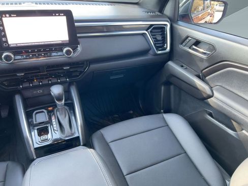 Certified 2025 GMC Canyon Elevation w/ Convenience Package image 29