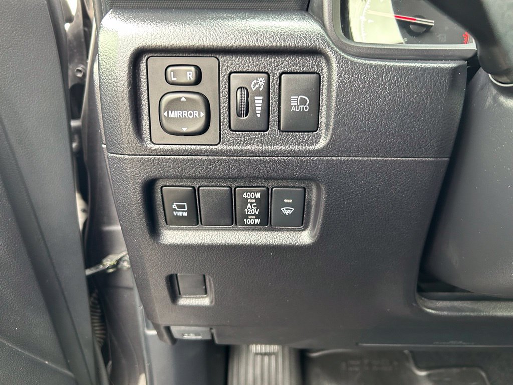 Used 2023 Toyota 4Runner Limited AWD/4WD image 25