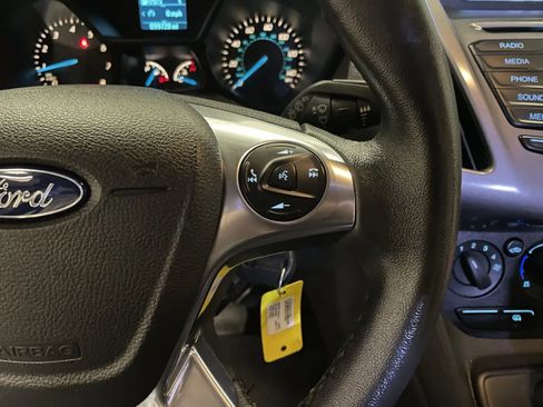Used 2016 Ford Transit Connect XLT image 19