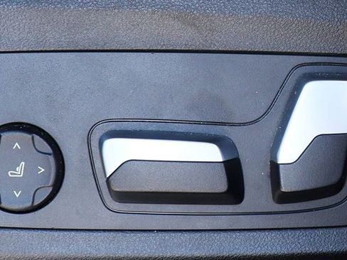 Used 2022 BMW X3 sDrive30i w/ Convenience Package image 40