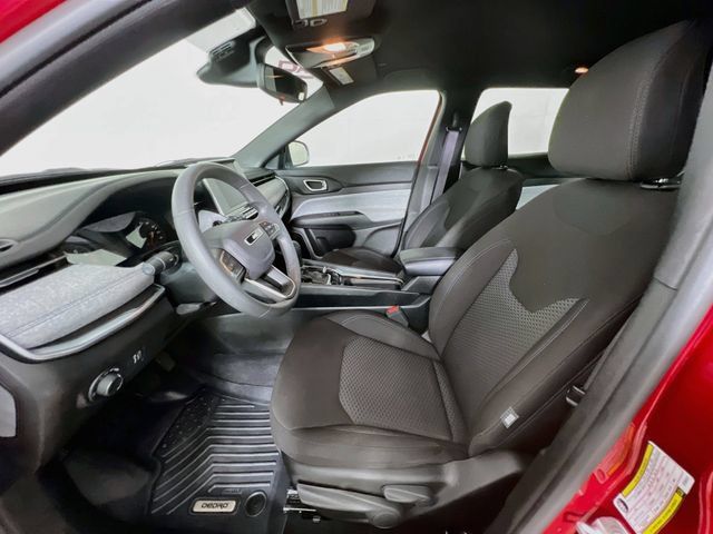 Used 2025 Jeep Compass Sport AWD/4WD image 10