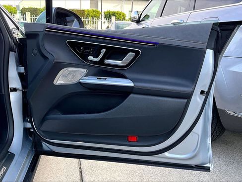 Used 2023 Mercedes-Benz EQE 350+ 4MATIC Sedan w/ Exclusive Trim Package image 22