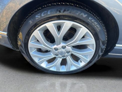 Used 2021 Land Rover Range Rover Westminster Edition image 18