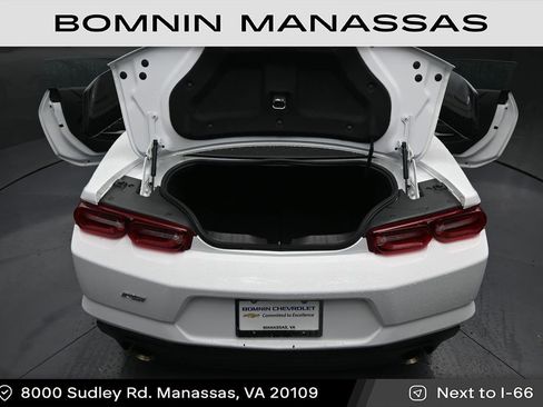Used 2020 Chevrolet Camaro LS RWD image 11