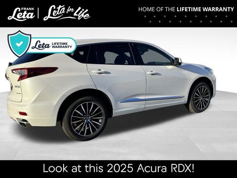 New 2025 Acura RDX Advance Package image 9