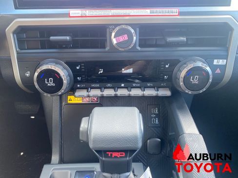 New 2026 Toyota Tacoma TRD Off-Road AWD/4WD image 15