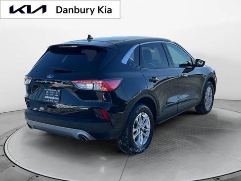 Used 2022 Ford Escape SE w/ Convenience Package image 6