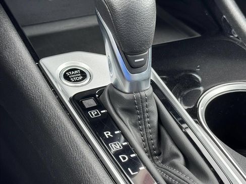 Certified 2024 Nissan Altima 2.5 SV FWD image 19