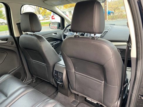 Used 2016 Ford C-MAX Energi SEL w/ Equipment Group 302A image 28