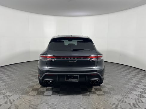 Certified 2024 Porsche Macan S AWD/4WD image 6
