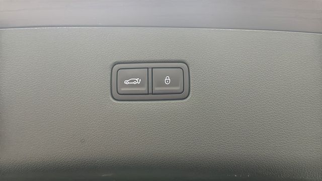 Used 2025 Genesis GV80 3.5T AWD/4WD image 29