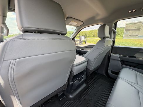 New 2026 Ford F250 XL w/ 360-Degree Camera Package AWD/4WD image 18