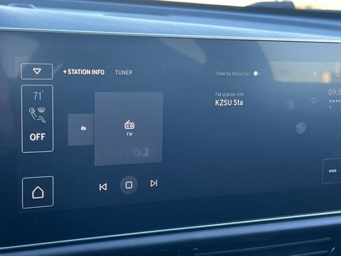 Used 2024 Lotus Emira First Edition image 16