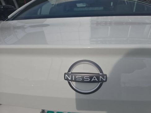 Certified 2024 Nissan Altima 2.5 S FWD image 5