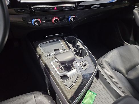 Used 2019 Audi Q7 3.0T Premium AWD/4WD image 22