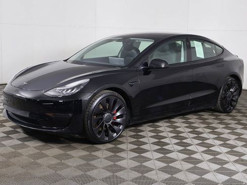 Used 2021 Tesla Model 3 Performance image 10