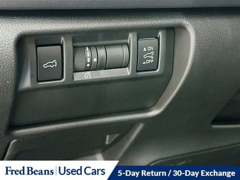 Used 2025 Subaru Forester Premium image 12
