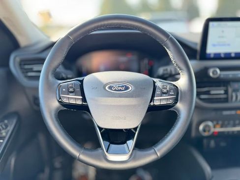 Certified 2024 Ford Escape Active AWD/4WD image 17