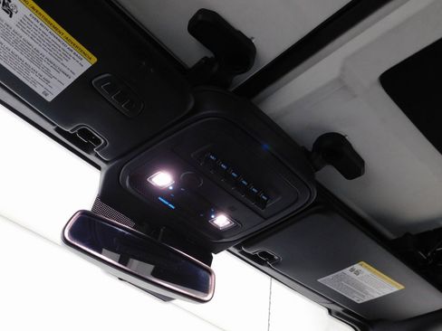 Used 2024 Ford Bronco Badlands image 73