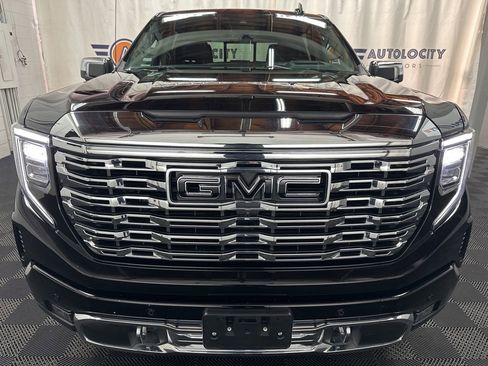 Used 2024 GMC Sierra 1500 Denali w/ Technology Package image 3