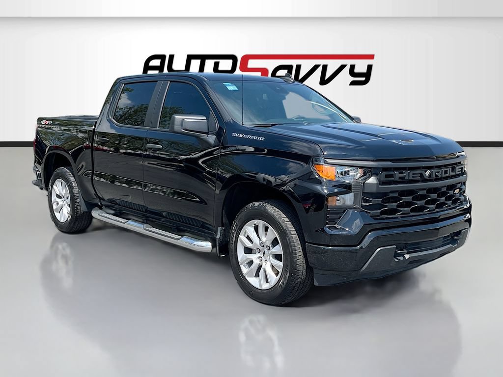 Used 2023 Chevrolet Silverado 1500 Custom AWD/4WD image 1