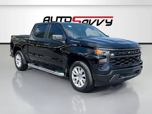 Used 2023 Chevrolet Silverado 1500 Custom AWD/4WD image 1