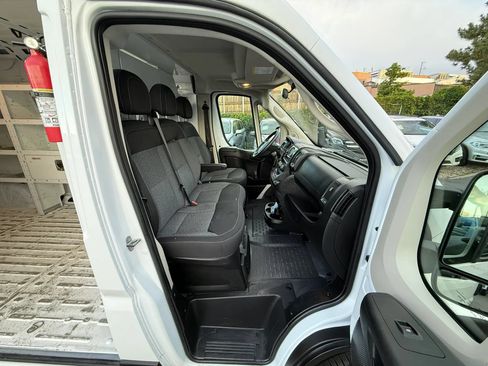 Used 2021 RAM ProMaster 3500 w/ Convenience Group FWD image 14