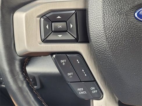 Used 2022 Ford F250 Platinum image 28