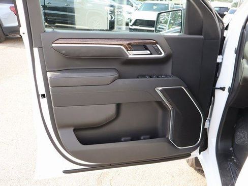 New 2026 GMC Sierra 1500 Elevation image 23