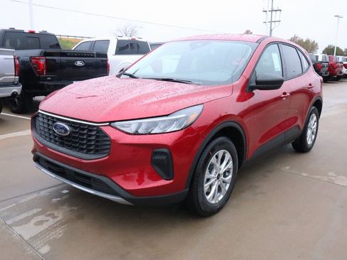 New 2026 Ford Escape Active image 9