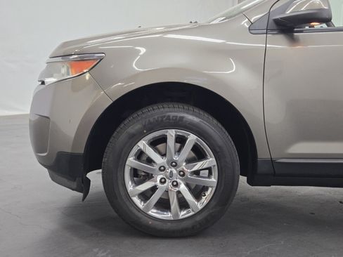 Used 2014 Ford Edge SEL w/ Equipment Group 204A FWD image 6