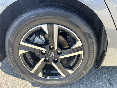 Certified 2025 Nissan Sentra SV w/ Trunk Package image 11