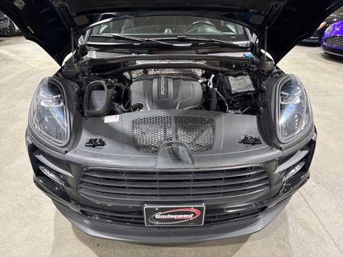 Used 2021 Porsche Macan image 18