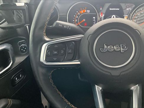 Used 2021 Jeep Wrangler Unlimited Sahara AWD/4WD image 23