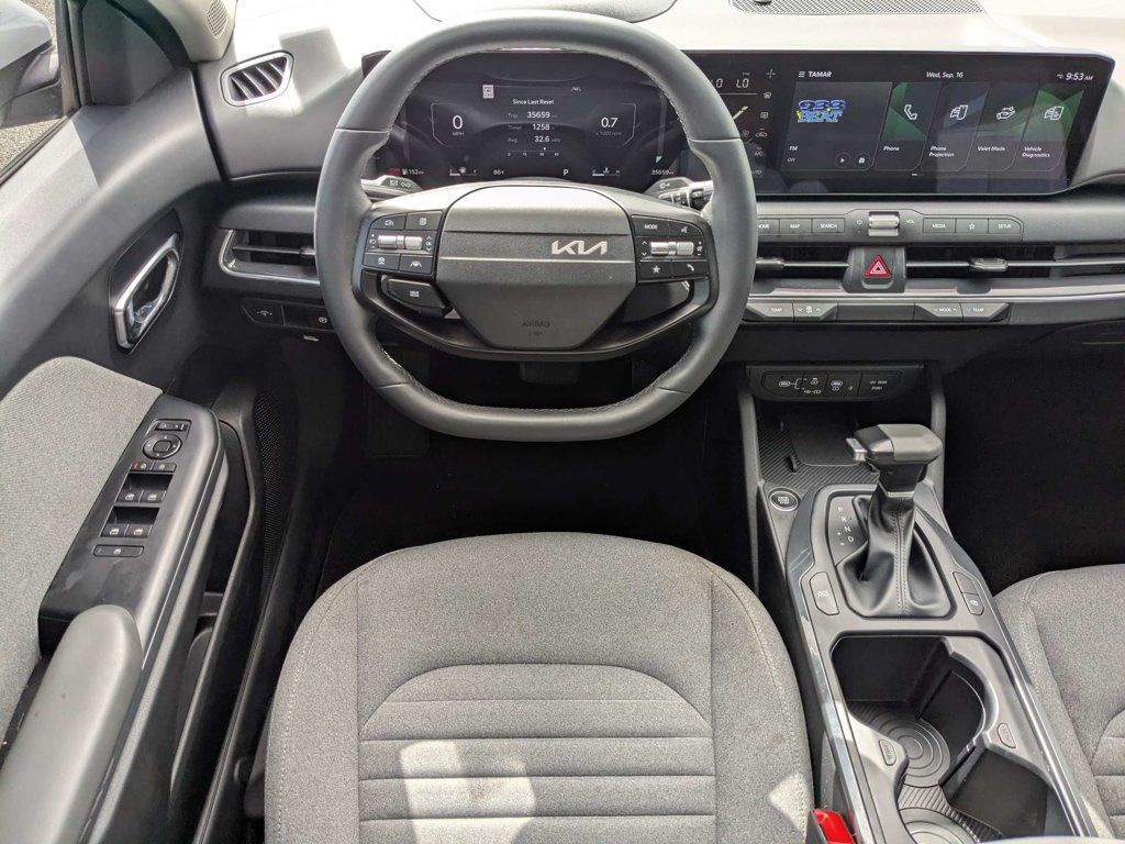 Used 2025 Kia K4 EX FWD image 20
