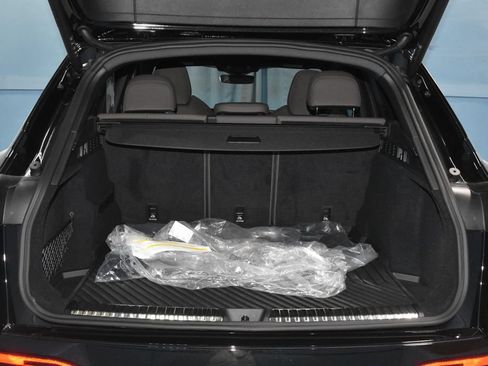 Certified 2025 Audi Q5 Premium Plus w/ Premium Plus AWD/4WD image 25