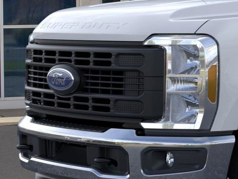 New 2025 Ford F350 XL w/ XL Driver Assist Package image 18