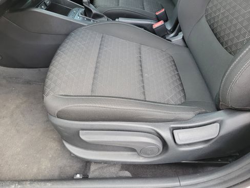 Used 2023 Kia Rio S w/ Technology Package image 5