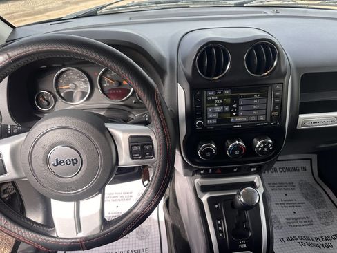 Used 2017 Jeep Compass High Altitude image 11