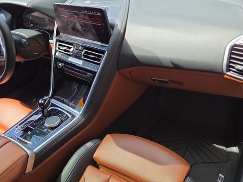 Used 2025 BMW 840i w/ M Sport Professional Package RWD image 17