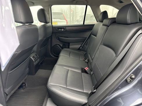 Used 2015 Subaru Outback 2.5i Limited image 13