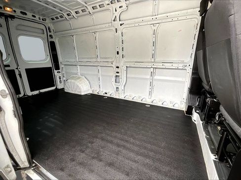 Used 2023 RAM ProMaster 2500 FWD image 14