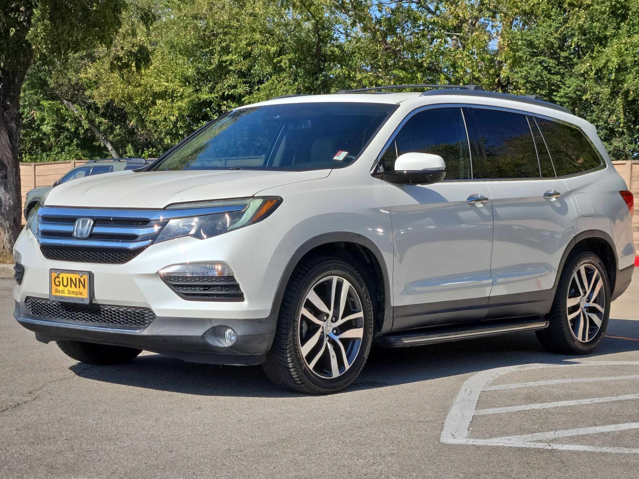 Used 2016 Honda Pilot Touring image 7