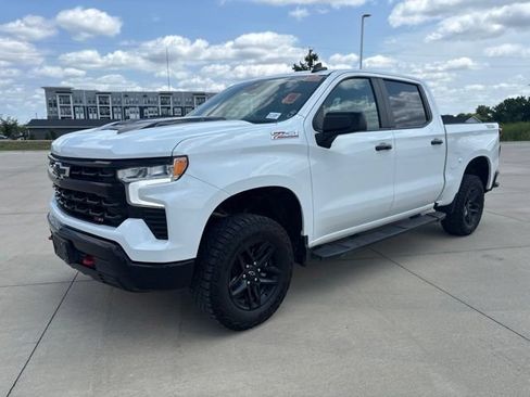 Used 2024 Chevrolet Silverado 1500 LT Trail Boss w/ Protection Package AWD/4WD image 33